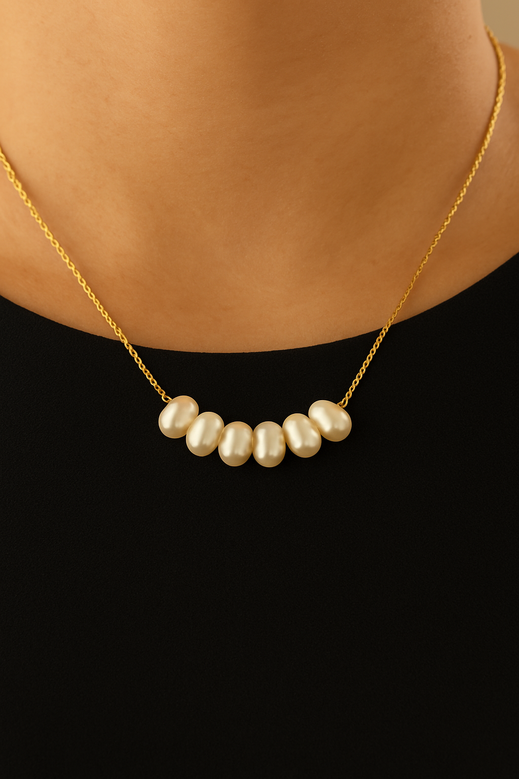 Aurora Pearl Necklace – Elegant Freshwater Pearl Jewelry