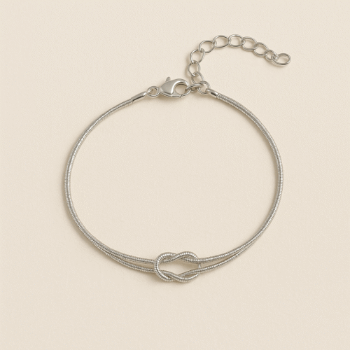 Silver Knot Bracelet – Timeless Symbol of Unity