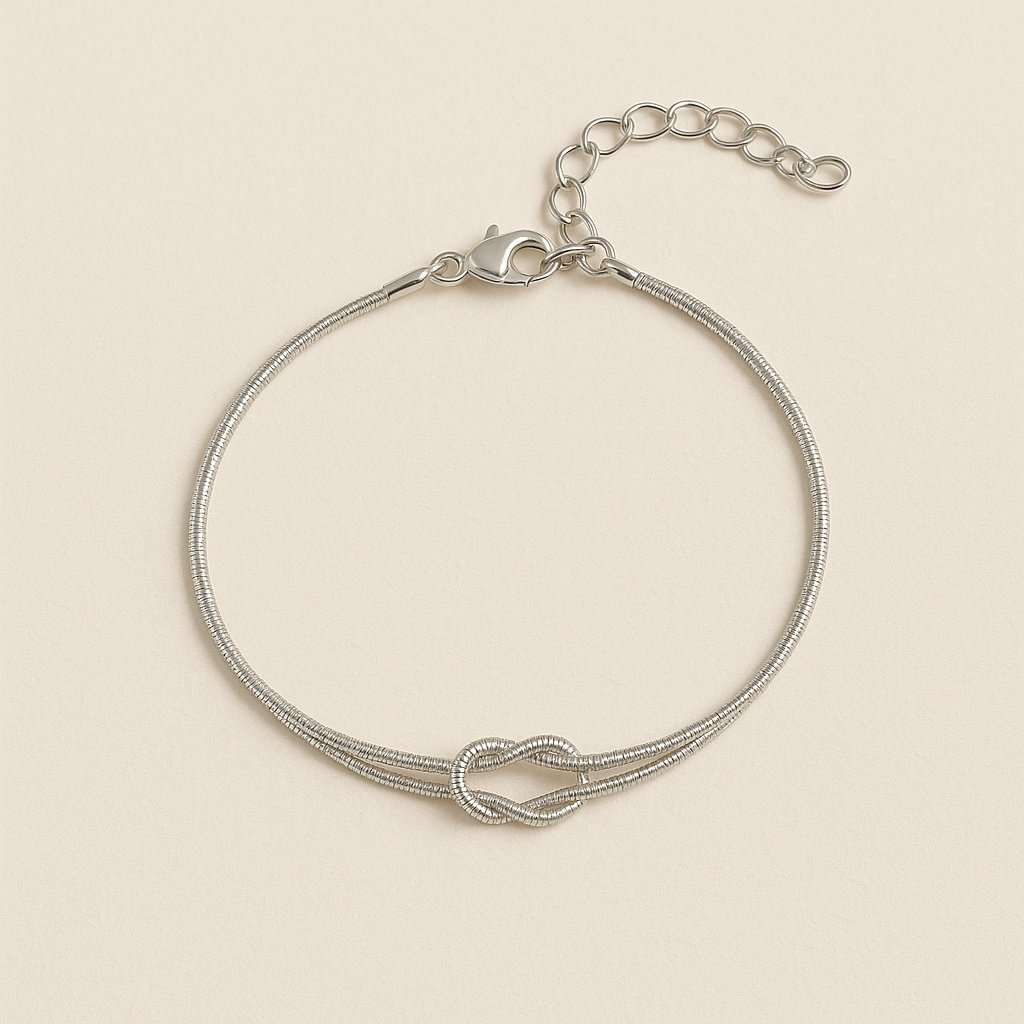 Silver Knot Bracelet – Timeless Symbol of Unity