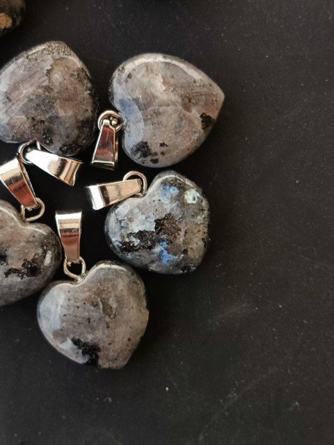 Labradorite Heart Necklace – Stone of Transformation & Intuition