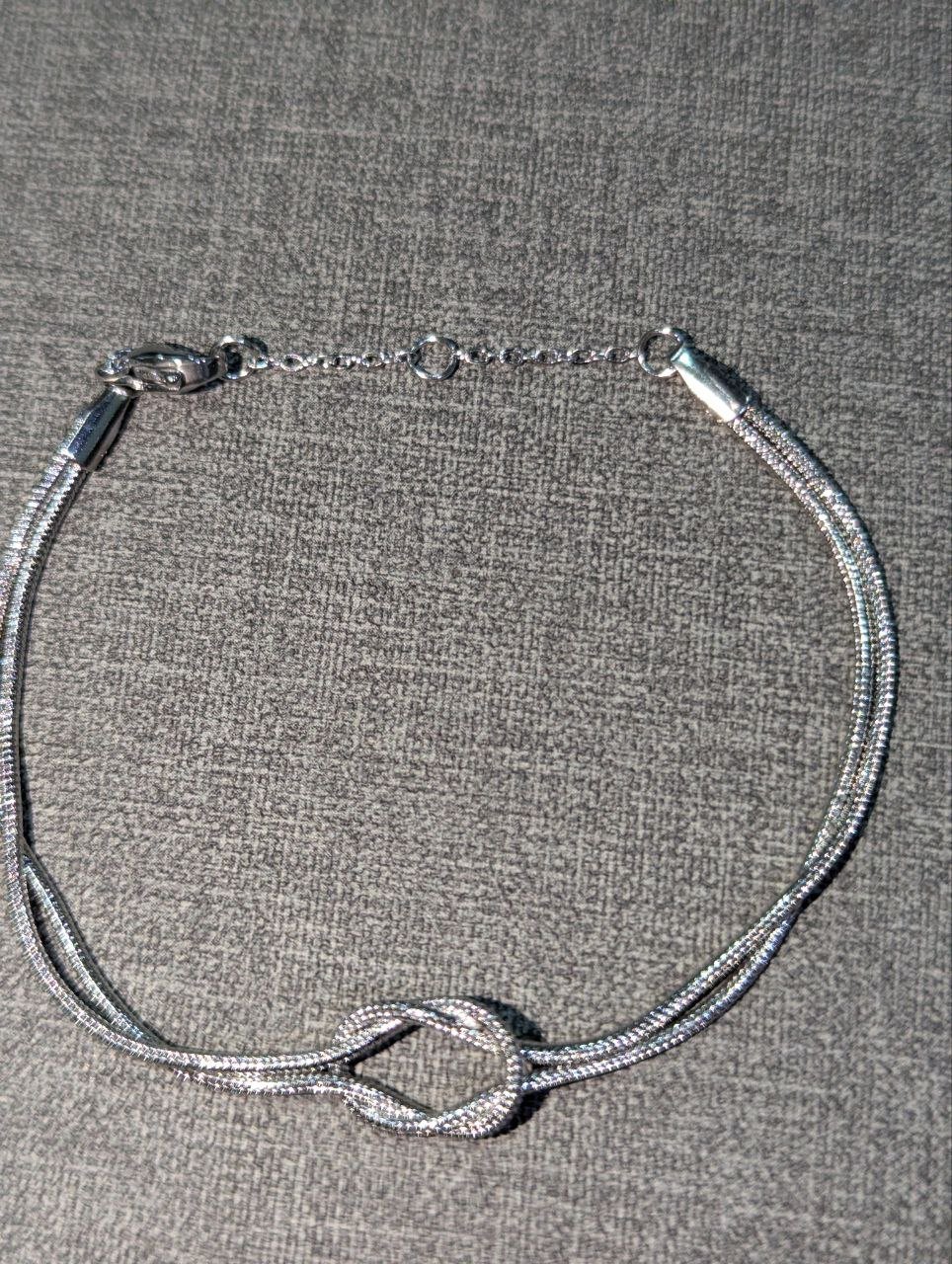 Silver Knot Bracelet – Timeless Symbol of Unity