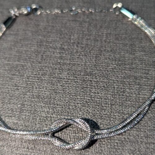 Silver Knot Bracelet – Timeless Symbol of Unity