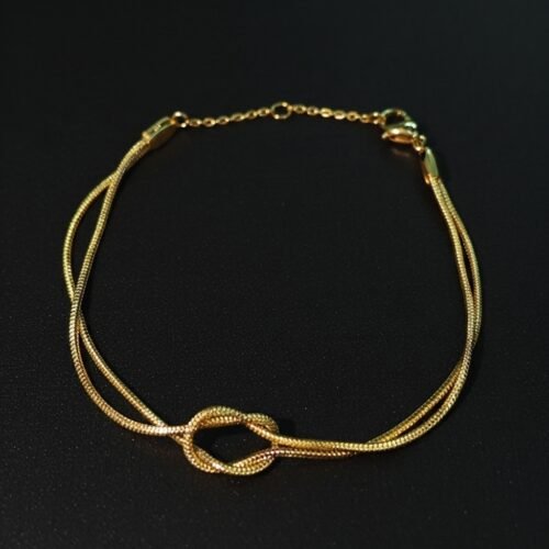 Gold Knot Bracelet – Elegant Stainless Steel Jewelry