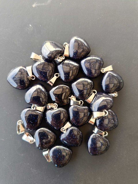 Blue Sandstone Pendant – Stone of Ambition