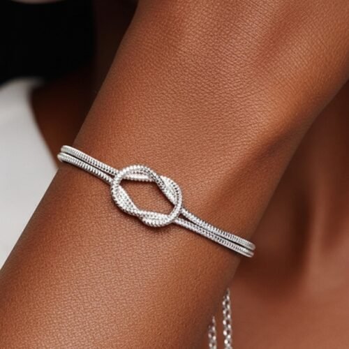 Silver Knot Bracelet – Timeless Symbol of Unity