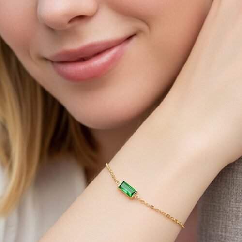 Forest Bracelet – Emerald Green Crystal on Gold Stainless Steel