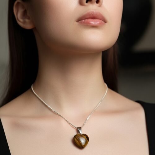 Tiger Eye Heart Necklace – Courage, Focus & Protection