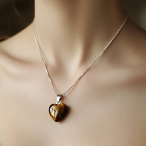 Tiger Eye Heart Necklace – Courage, Focus & Protection
